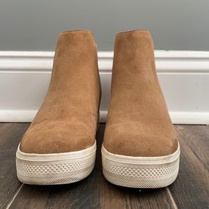 Dolce Vita Wylee Slip-On Sneaker